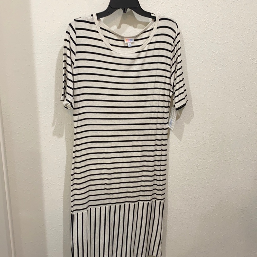 LuLaRoe Julia dress